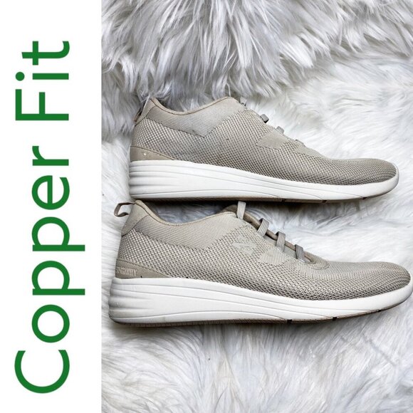COPPER FIT FREEDOM ZERO GRAVITY MENโS SLIP ON LOW TOP WALKING SNEAKERS BEIGE 9.5 - Picture 2 of 11
